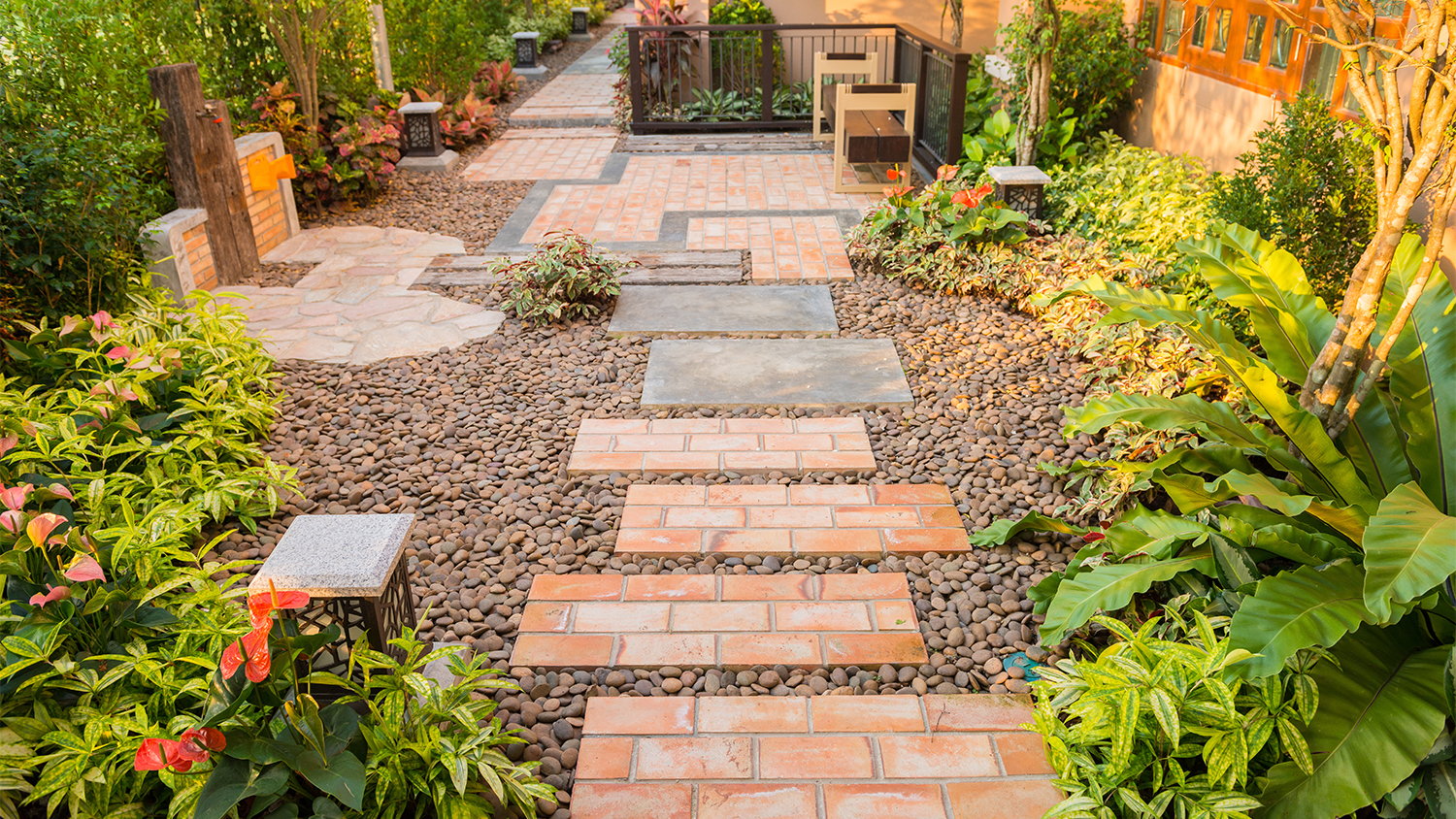 garden walkway with Flemish bond paver