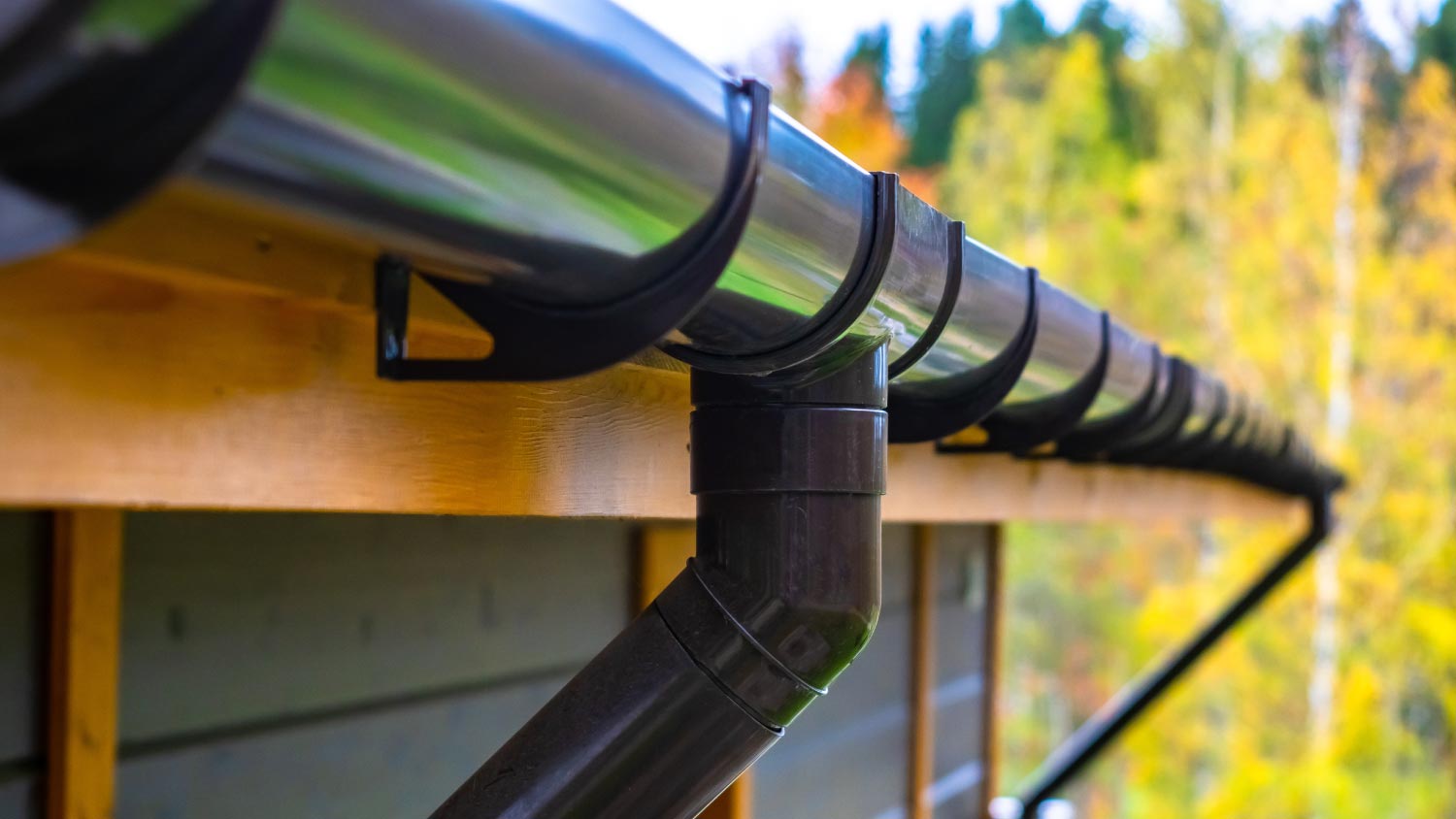 Why Aren't My Gutter Downspouts Working?