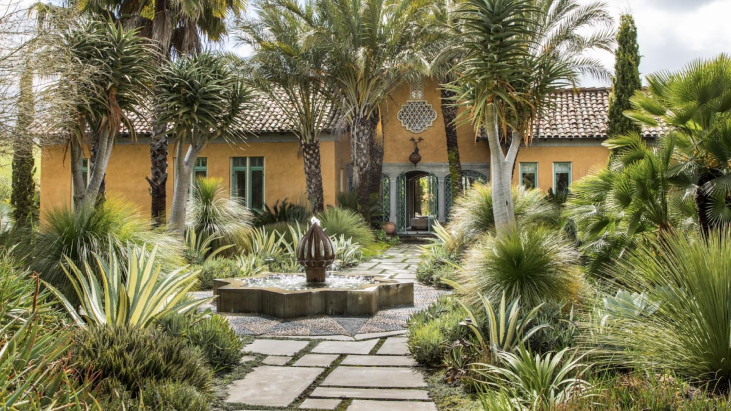 A beautiful paver paths