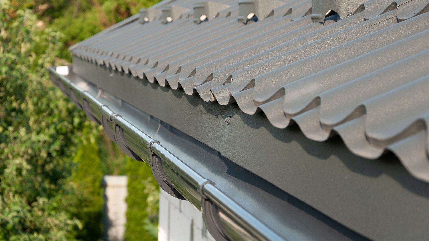 How Long Do Gutters Last?