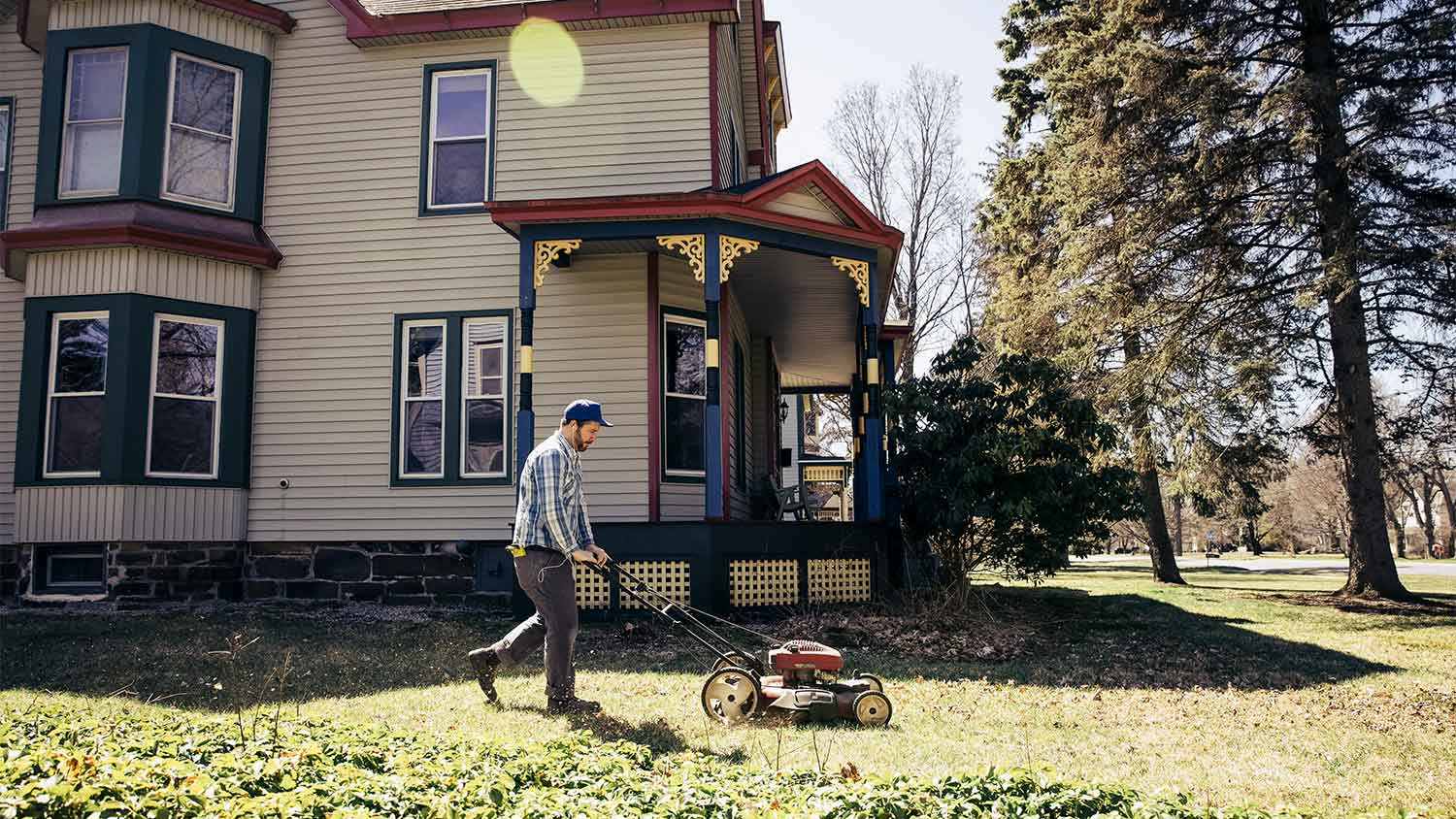 Man mowing lawn