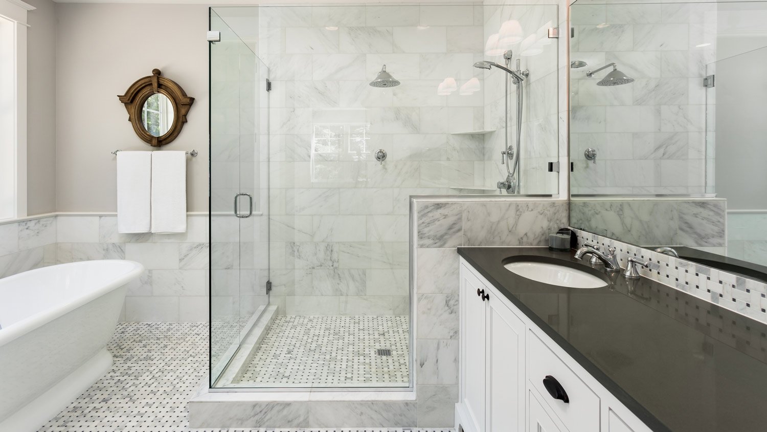 How to Clean Shower Doors [2023 Guide]