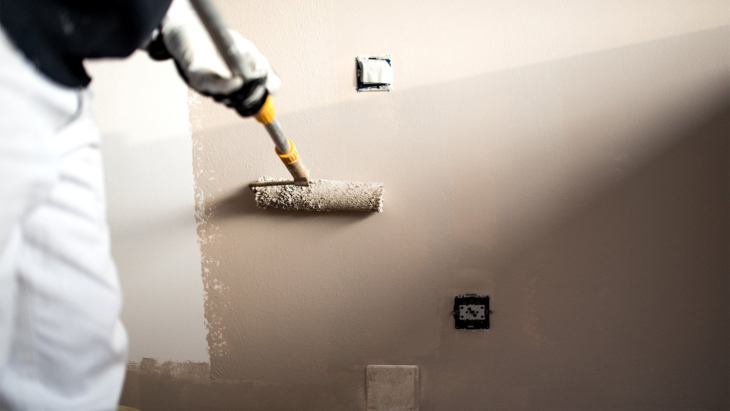 professional painting walls white