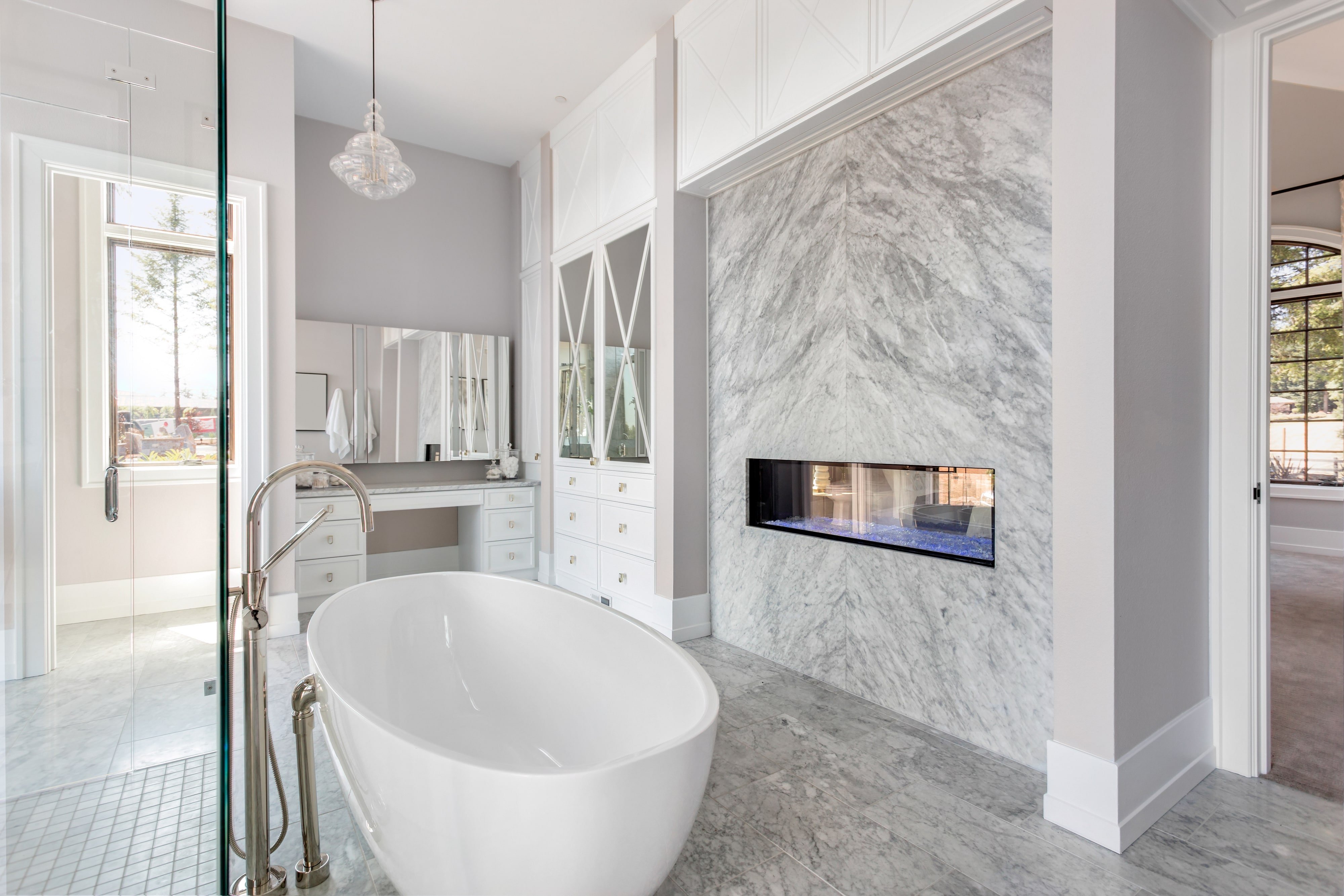 Luxurious large white bathroom