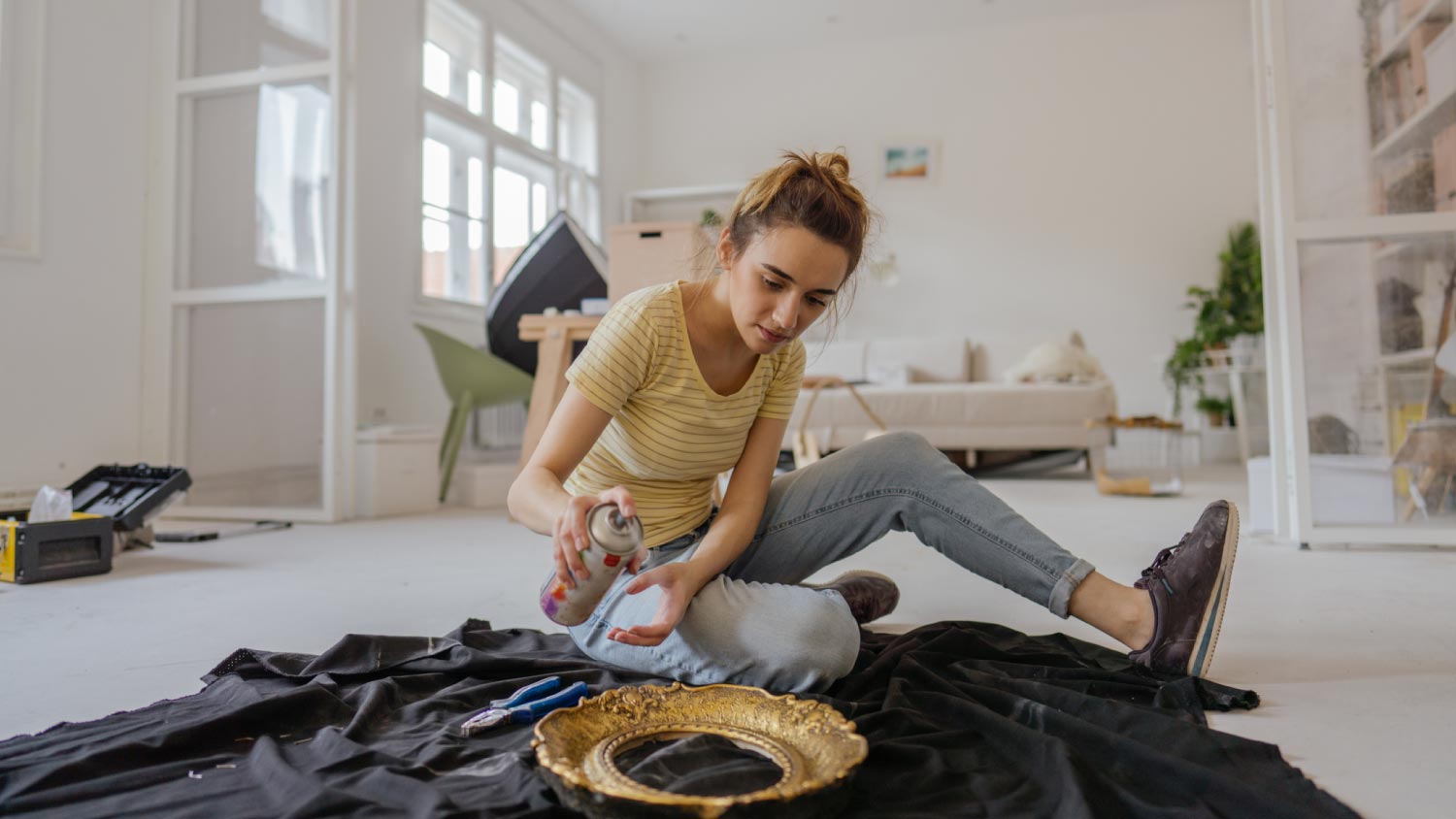 https://s3media.angieslist.com/s3fs-public/woman-painting-old-picture-frame.jpeg?impolicy=leadImage